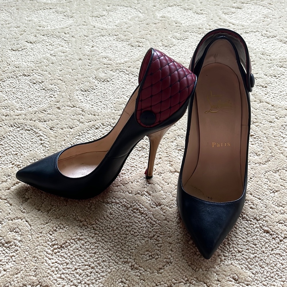 Christian Louboutin black and red Pump